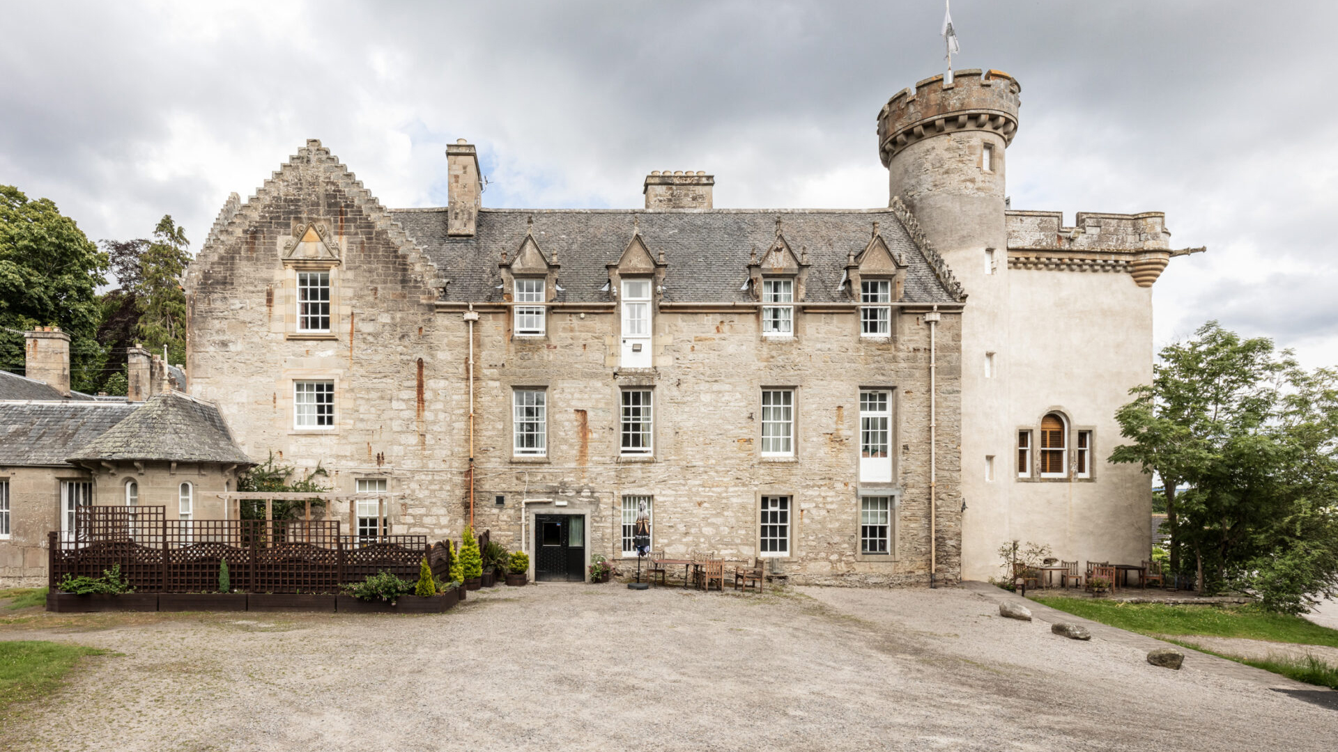 Tulloch Castle Hotel Highlands