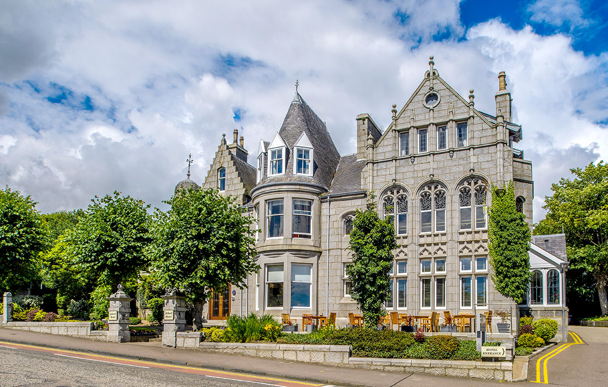 The Atholl Hotel Aberdeenshire