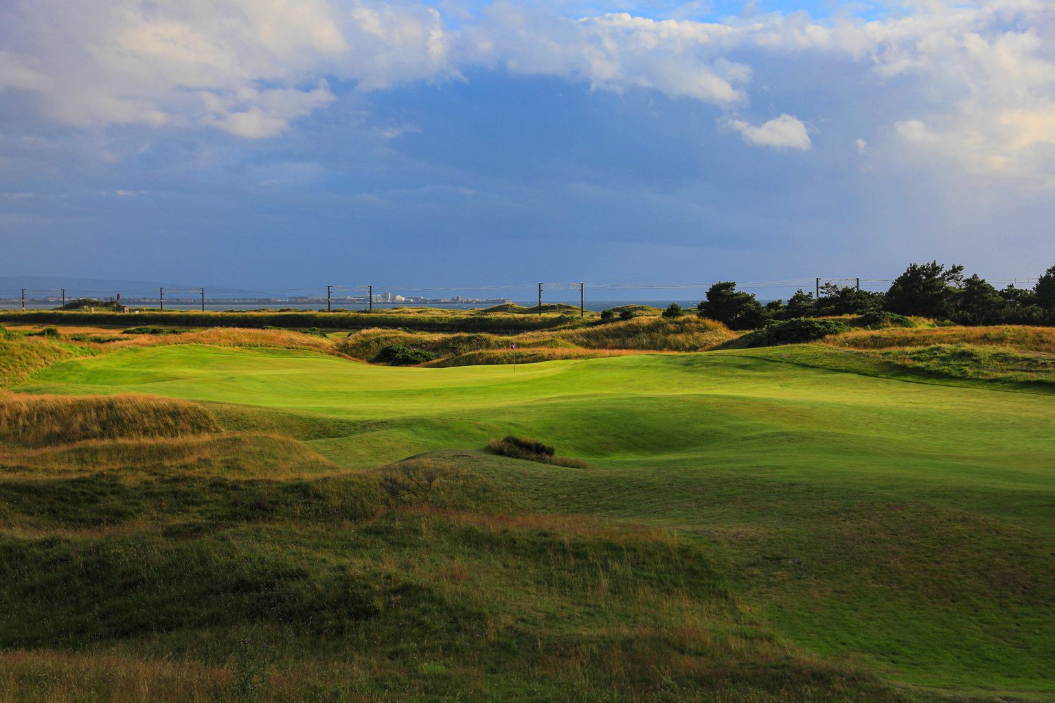 Dundonald Links | Hotels Near Golf Courses