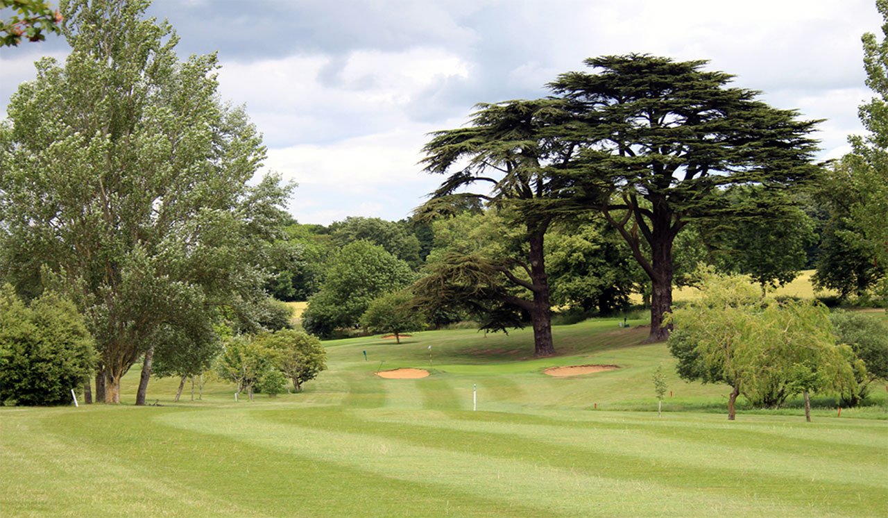 Sharnbrook Golf Club Bedfordshire