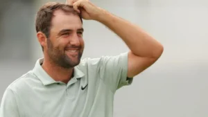 Scheffler cruises to £19m Tour Championship victory